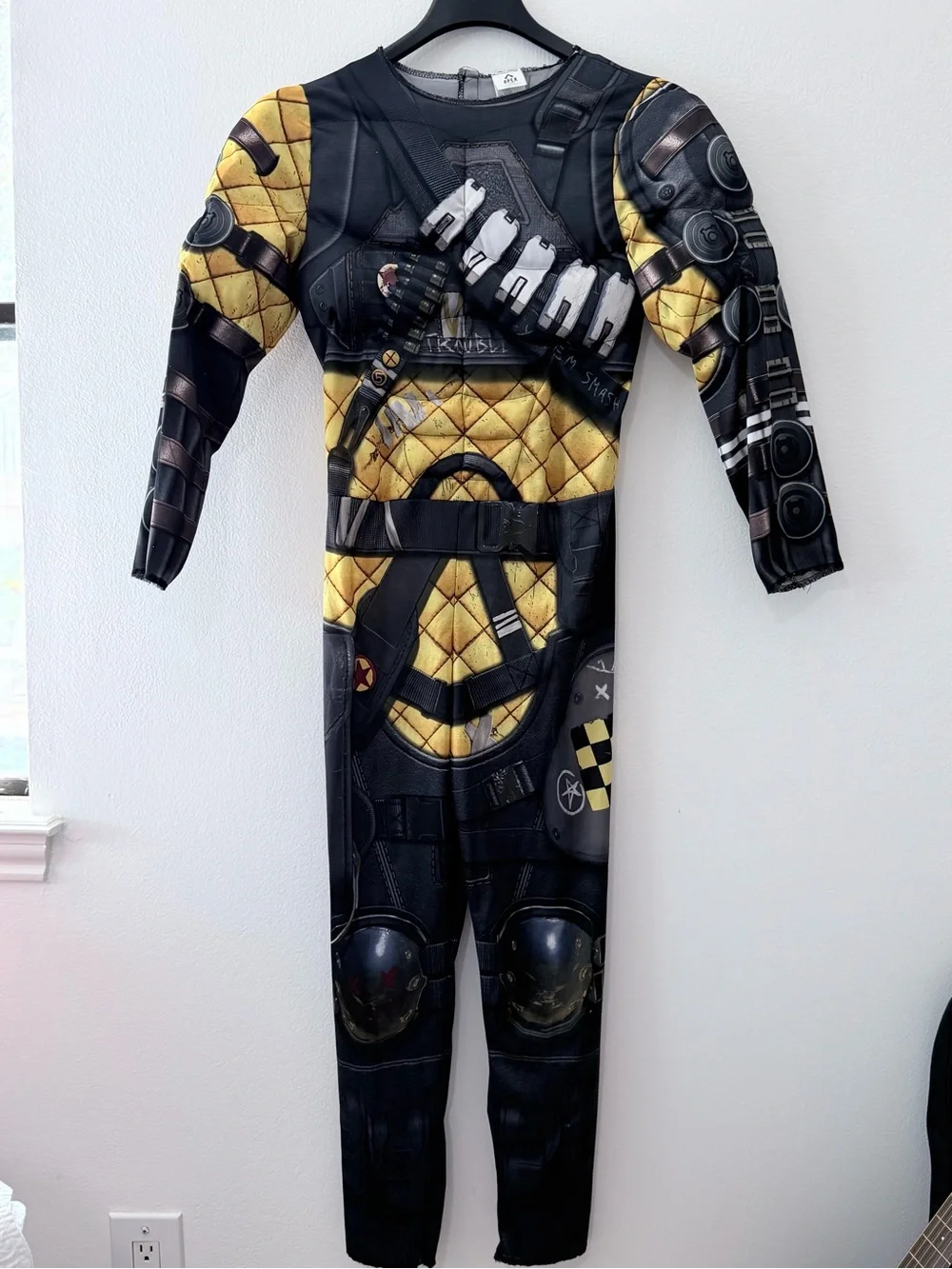 Apex Legends Mirage Costume Kids XL 14-16 Jumpsuit Halloween Cosplay